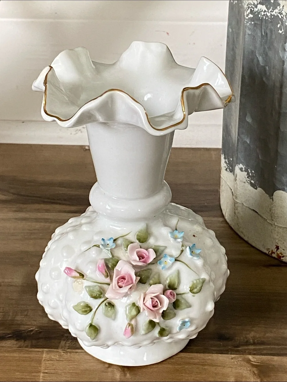 White Porcelain Ruffled Vase with Pink Rose Appliqués and Gold Trim